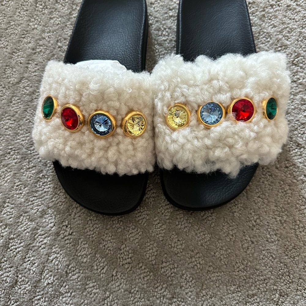 Marni Con Pietre Jeweled Shearling Slide Sandals In Multicoloured